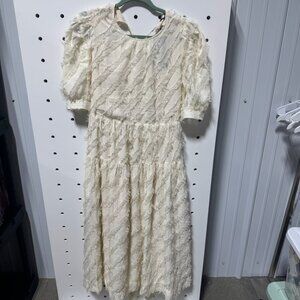 NWT En Saison Tan Dress With Frill Size Large